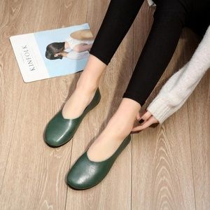 ANAISHI || Green Ballerina Flats. Sz. 5/6